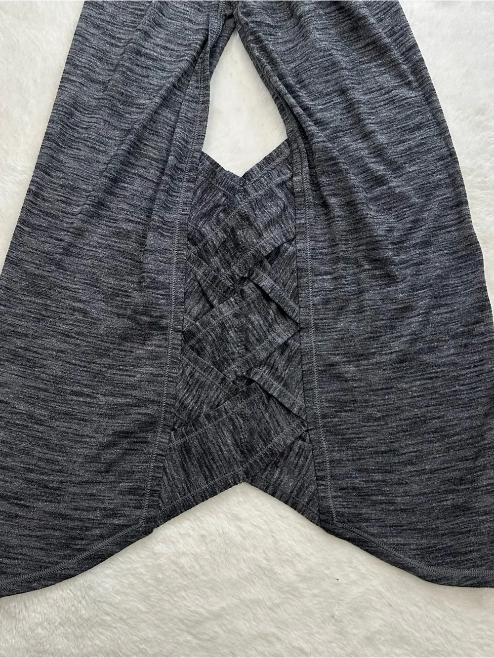 Lululemon Var-City Muscle Tank Heathered Black Size 6 Ruched Sides
